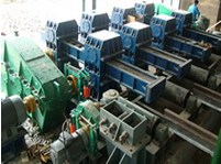 推鋼機(jī)