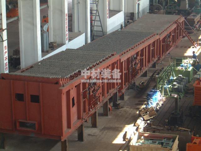往復(fù)推動(dòng)篦式冷卻機(jī)