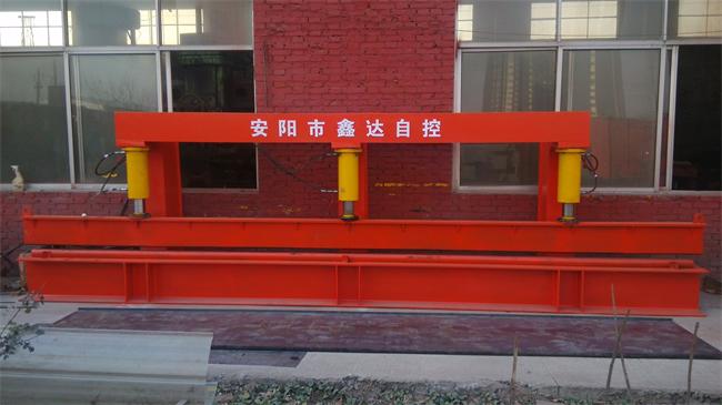 雙跨雙車道火車門式自動采樣機
