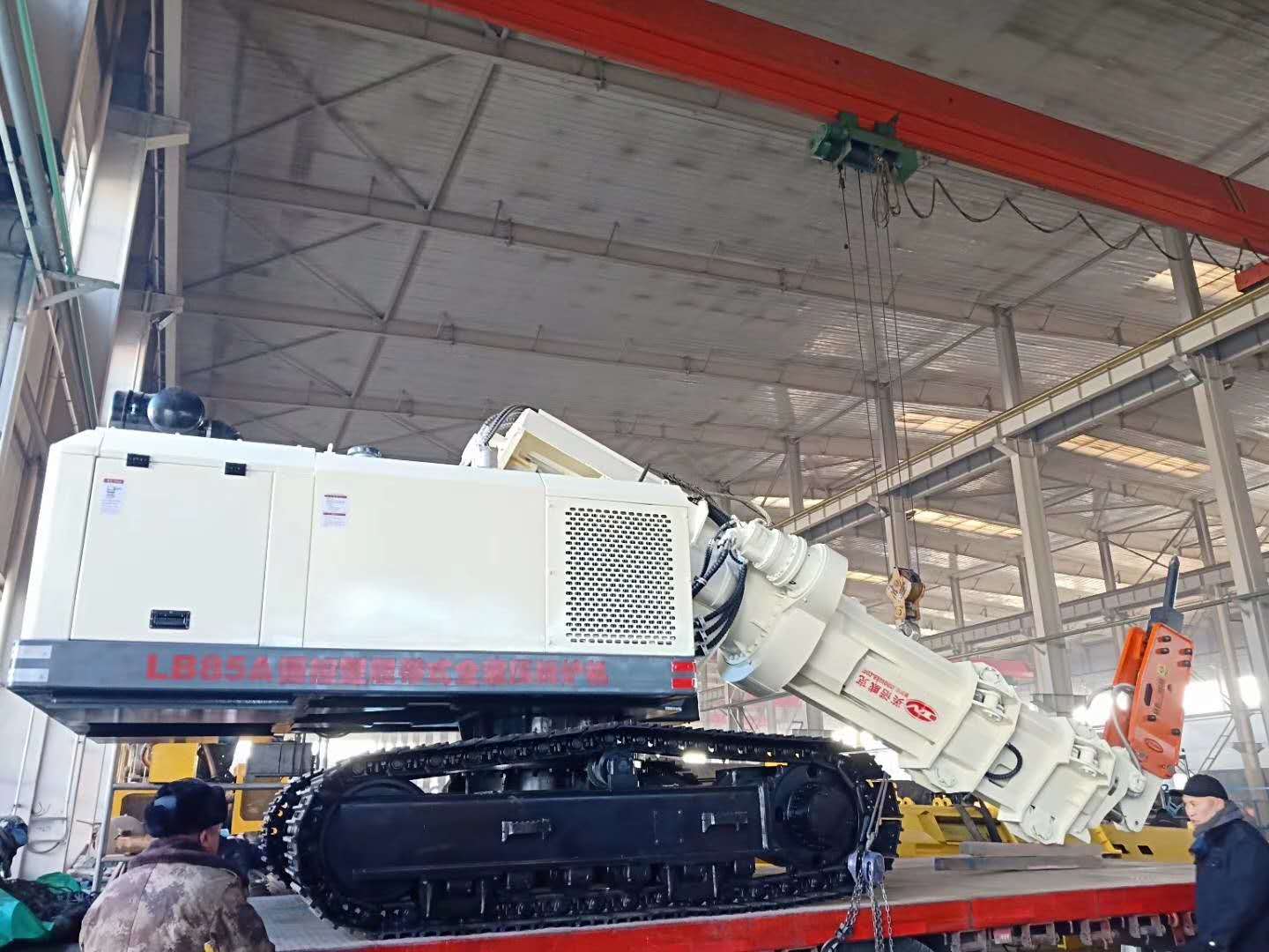 LB85A遙控型拆爐機