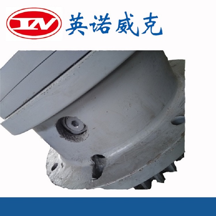 拆爐機(jī)大臂回轉(zhuǎn)減速機(jī)